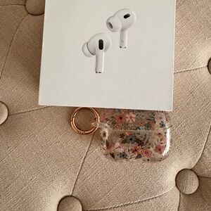 Apple AirPods Pro 2 with Floral Transparent Case New open box